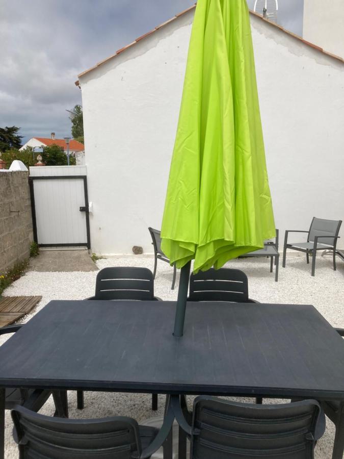 Chez Leonce Villa L'Epine  Exterior photo